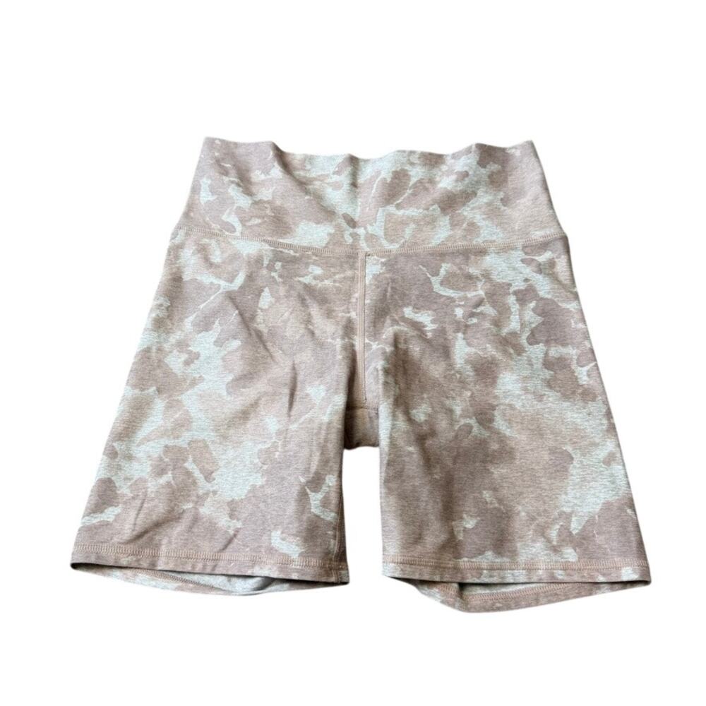 Vuori Clean Elevation Biker Shorts Dogwood Washed Flower Size S Yoga
